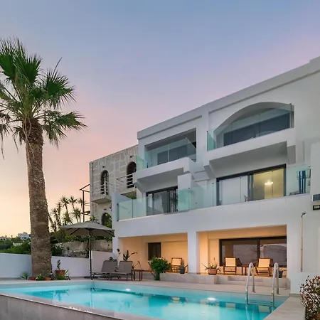 Aspras Luxury Apartment